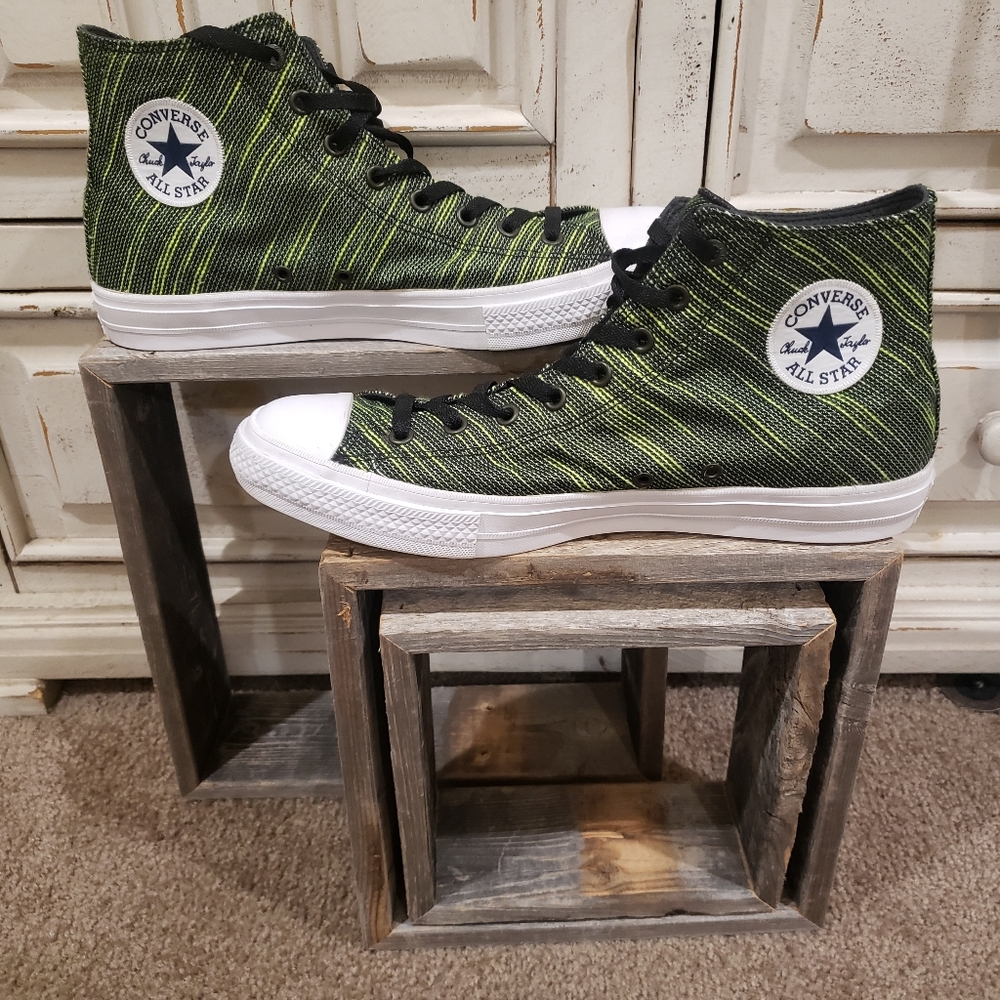 Converse "All Star" Chuck Taylor 2's High-tops with Lunarlon Insoles Size 12